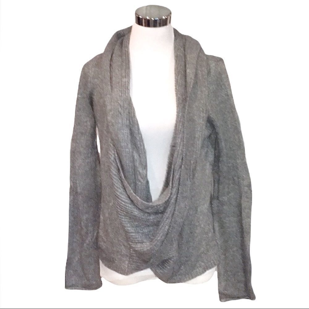 𝅺euc Talbots cardigan with attached scarf size s/m